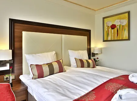 Knm Ms Switzerland Ii - Hotel